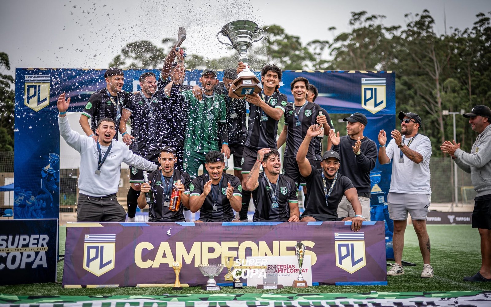 Campeones de la categoría Libre